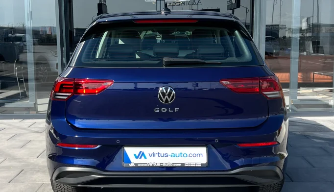 Volkswagen Golf 8  - 2021