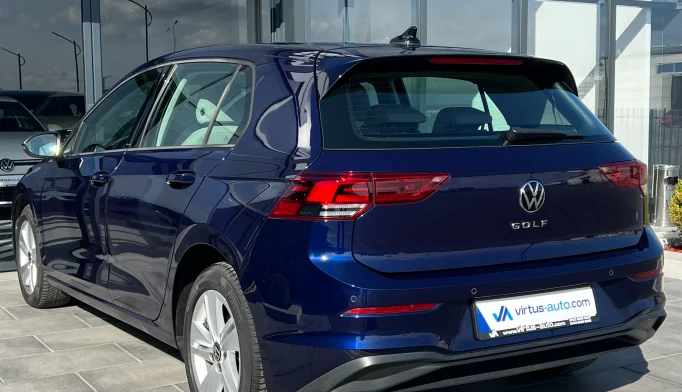 Volkswagen Golf 8  - 2021