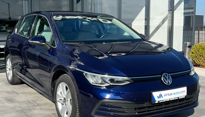 Volkswagen Golf 8  - 2021