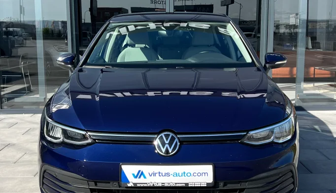 Volkswagen Golf 8  - 2021
