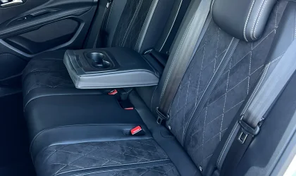 Peugeot 3008  - 2020