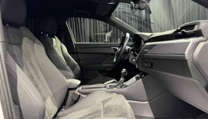 Audi Q3 Sportback  - 2020