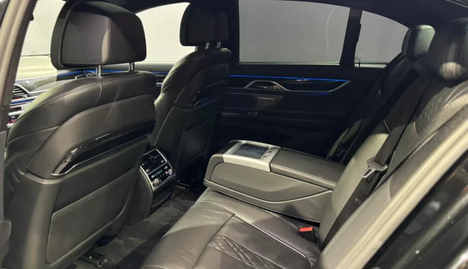 BMW 7 Series  - 2018