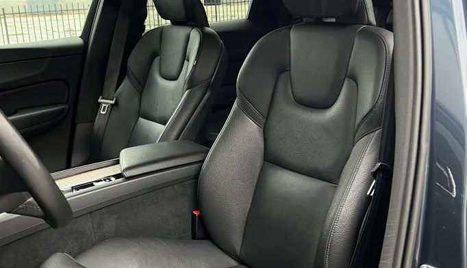 Volvo XC60  - 2020