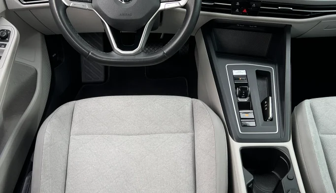 Volkswagen Golf 8  - 2020