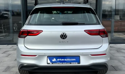 Volkswagen Golf 8  - 2020