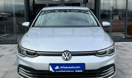 Volkswagen Golf 8  - 2020
