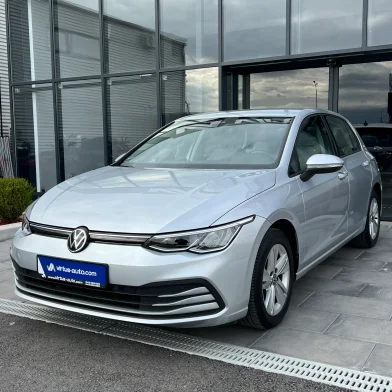 Volkswagen Golf 8
