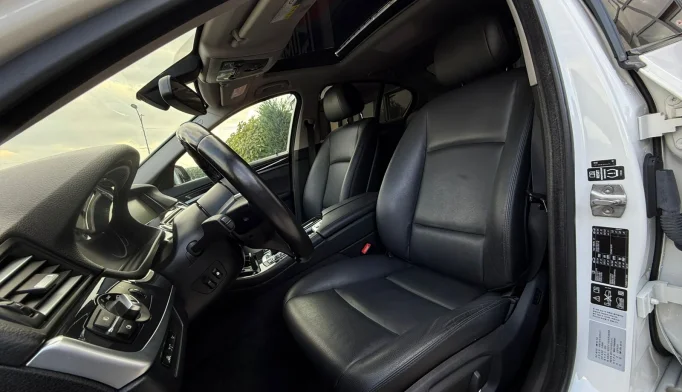 BMW 5 Series  - 2016