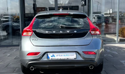 Volvo V40  - 2018