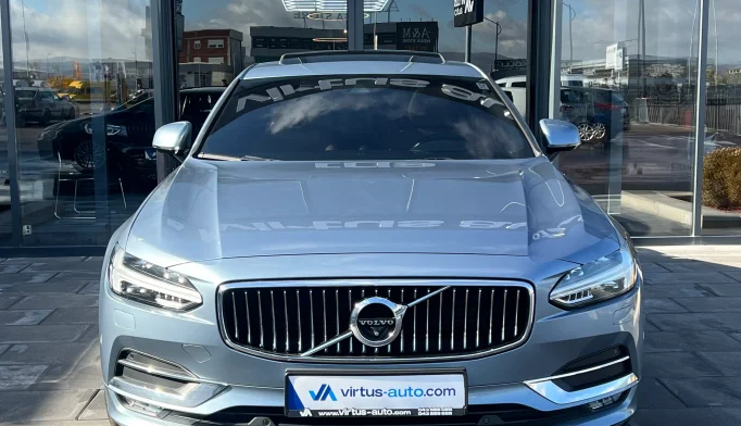 Volvo S90  - 2017