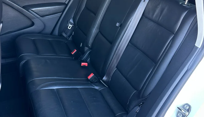 Volkswagen Tiguan  - 2015