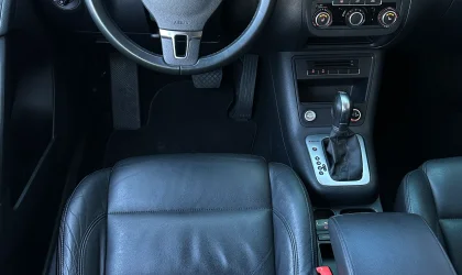 Volkswagen Tiguan  - 2015