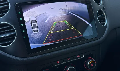 Volkswagen Tiguan  - 2015