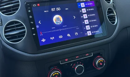 Volkswagen Tiguan  - 2015