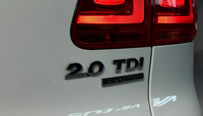 Volkswagen Tiguan  - 2015
