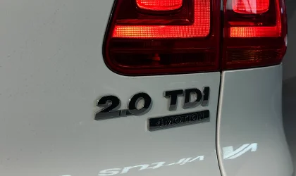 Volkswagen Tiguan  - 2015