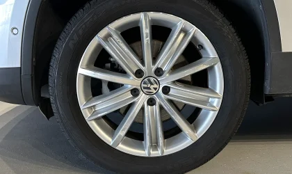 Volkswagen Tiguan  - 2016