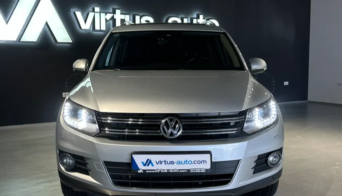 Volkswagen Tiguan  - 2016