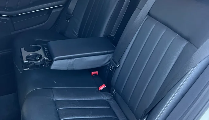 Mercedes-Benz E-Class  - 2016