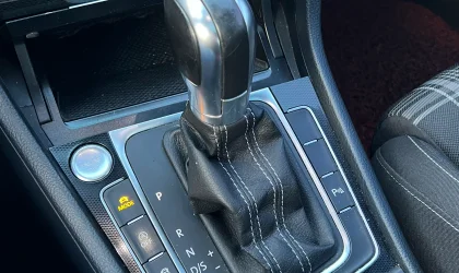 Volkswagen Golf  - 2016