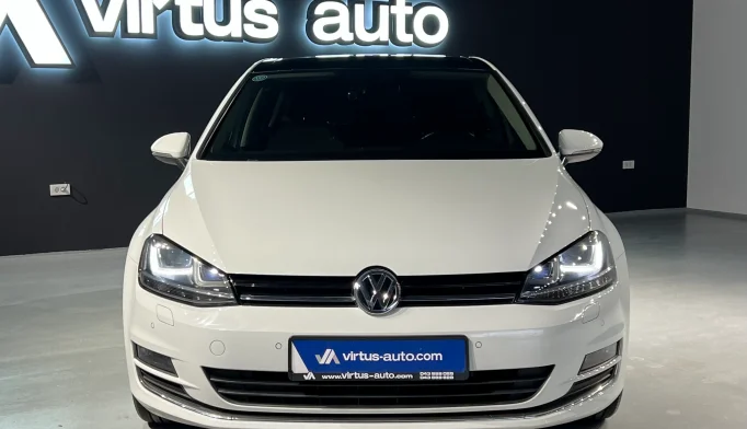 Volkswagen Golf  - 2015