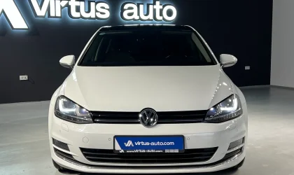 Volkswagen Golf  - 2015