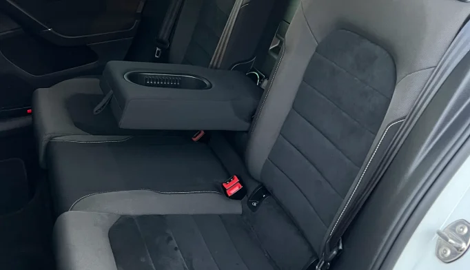 Volkswagen Golf  - 2015