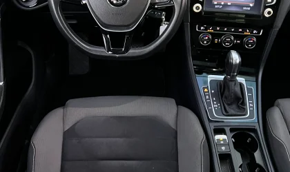 Volkswagen Golf  - 2015