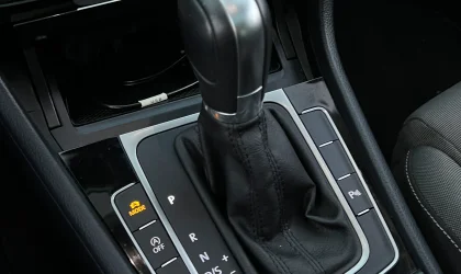 Volkswagen Golf  - 2015