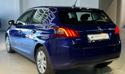 Peugeot 308  - 2020