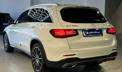 Mercedes-Benz GLC  - 2018