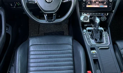 Volkswagen Passat  - 2018