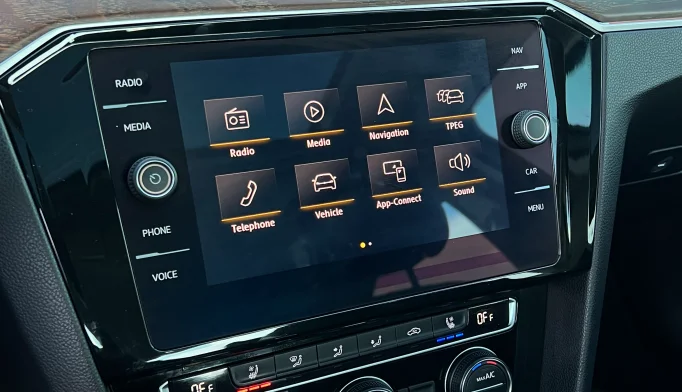 Volkswagen Passat  - 2018