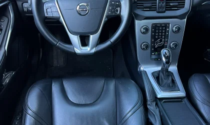 Volvo V40  - 2016