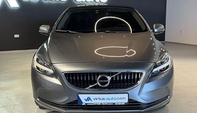 Volvo V40  - 2016