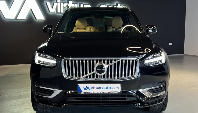 Volvo XC90  - 2020