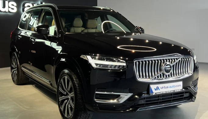 Volvo XC90  - 2020