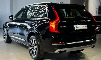 Volvo XC90  - 2020
