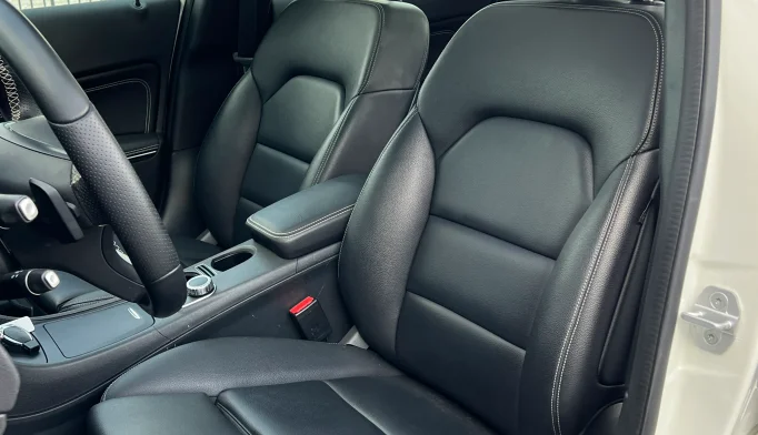 Mercedes-Benz GLA-Class  - 2016