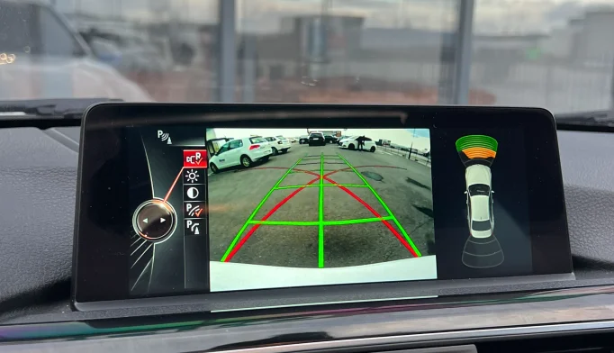 BMW 3 Series  - 2016