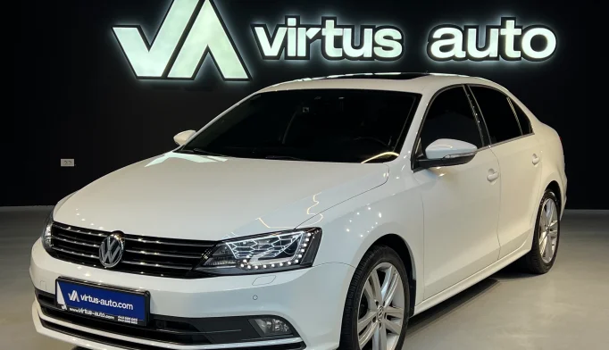 Volkswagen Jetta  - 2015