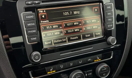 Volkswagen Jetta  - 2015