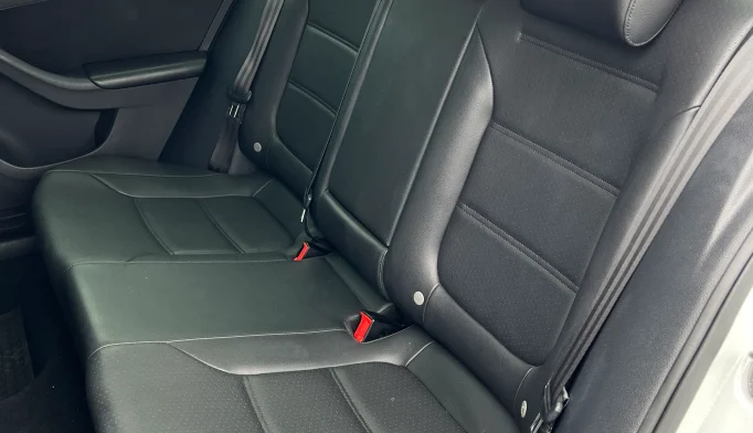 Volkswagen Jetta  - 2015