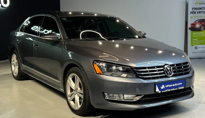 Volkswagen Passat  - 2015