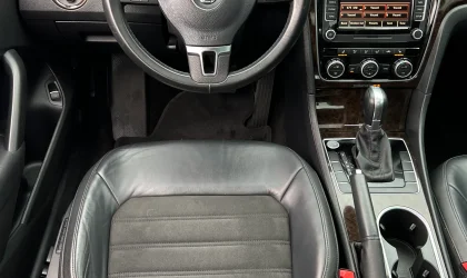 Volkswagen Passat  - 2015