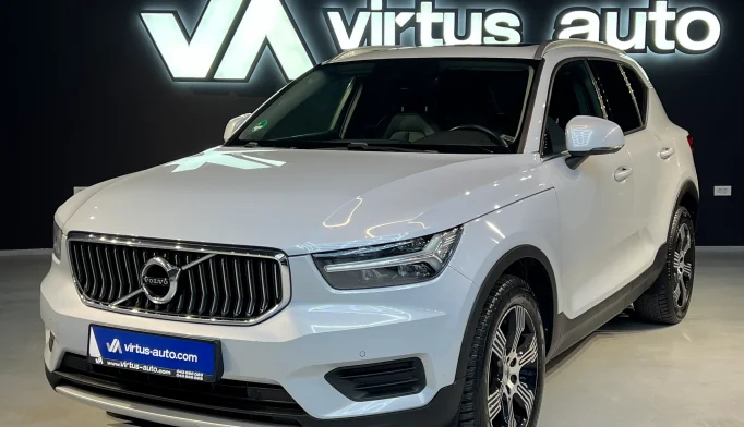 Volvo XC40  - 2020