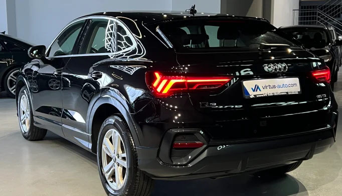 Audi Q3 Sportback  - 2021