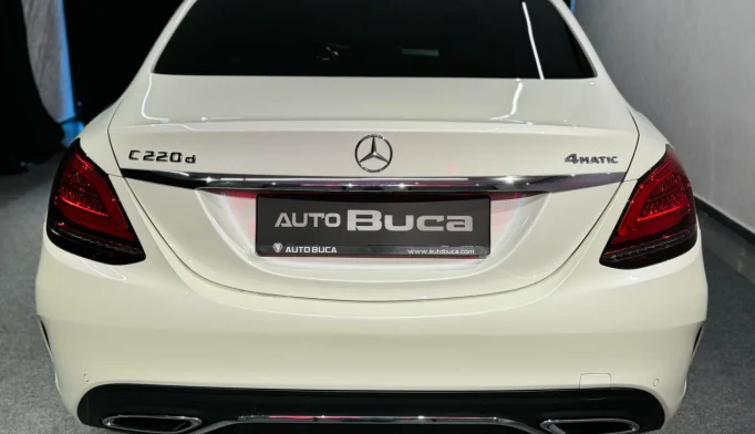 Mercedes-Benz C-Class  - 2018