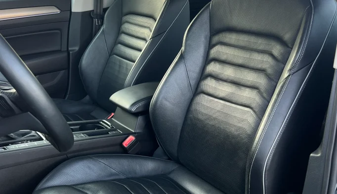 Volkswagen Arteon  - 2019